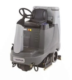 Nilfisk Aufsitz Scheuermaschine BR 755 Arbeitsbreite 710 Mm